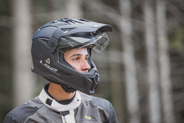 Kask Cross Enduro LS2 MX702 PIONEER II MATT BLACK