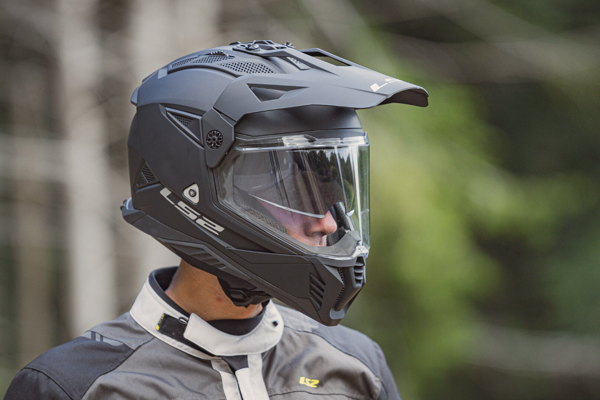 Kask Cross Enduro LS2 MX702 PIONEER II MATT BLACK